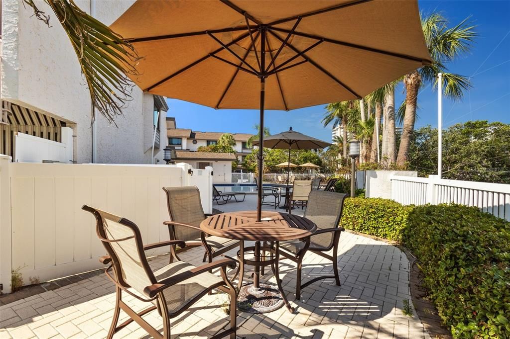 En Venta: $1,148,000 (4 camas, 3 baños, 2150 Pies cuadrados)