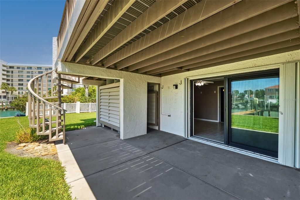 En Venta: $1,148,000 (4 camas, 3 baños, 2150 Pies cuadrados)