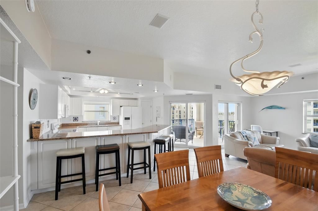 Active With Contract: $475,000 (3 beds, 2 baths, 1771 Square Feet)