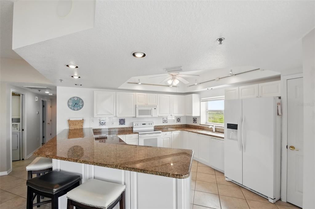 Active With Contract: $475,000 (3 beds, 2 baths, 1771 Square Feet)