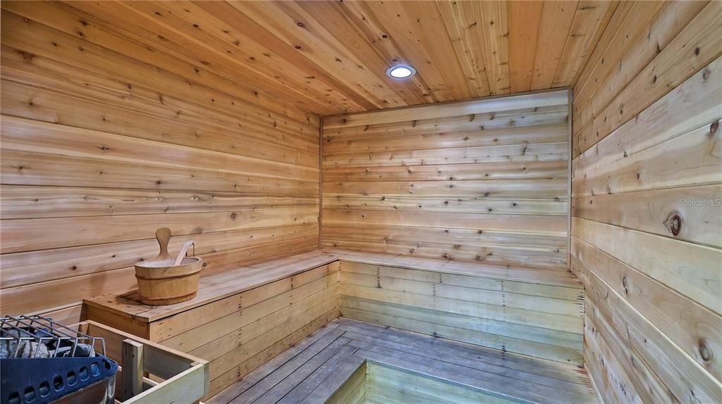 Active With Contract: $475,000 (3 beds, 2 baths, 1771 Square Feet)