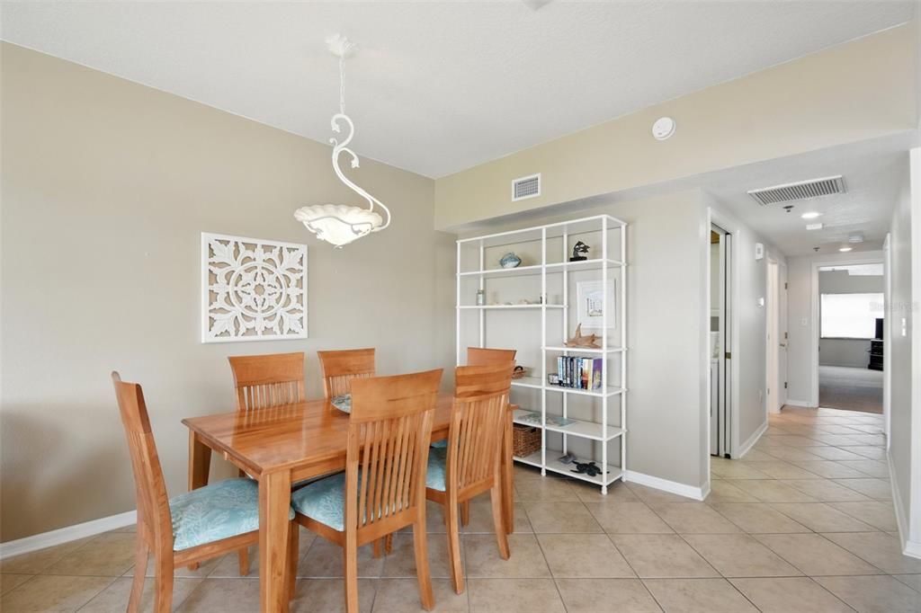 Active With Contract: $475,000 (3 beds, 2 baths, 1771 Square Feet)