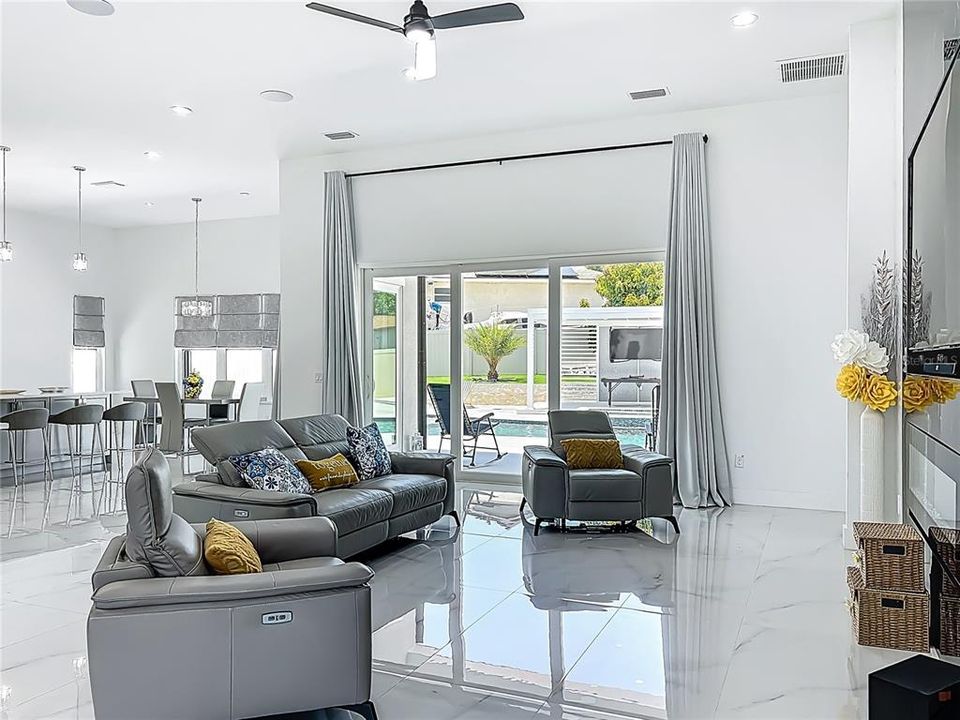 待售: $1,456,000 (3 贝兹, 3 浴室, 2988 平方英尺)