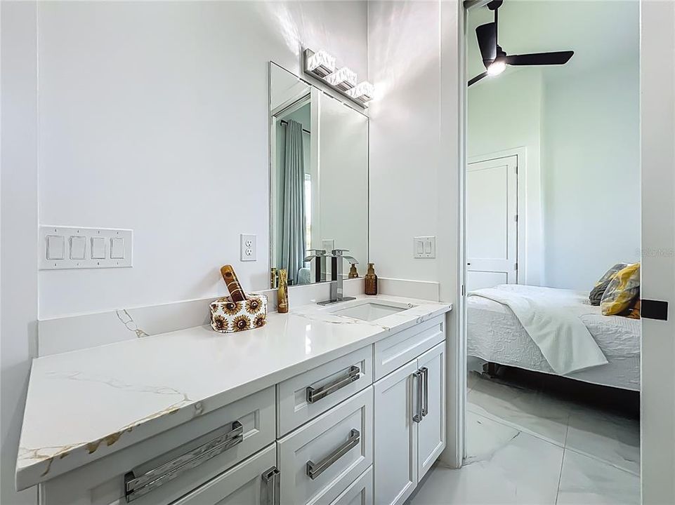 待售: $1,456,000 (3 贝兹, 3 浴室, 2988 平方英尺)