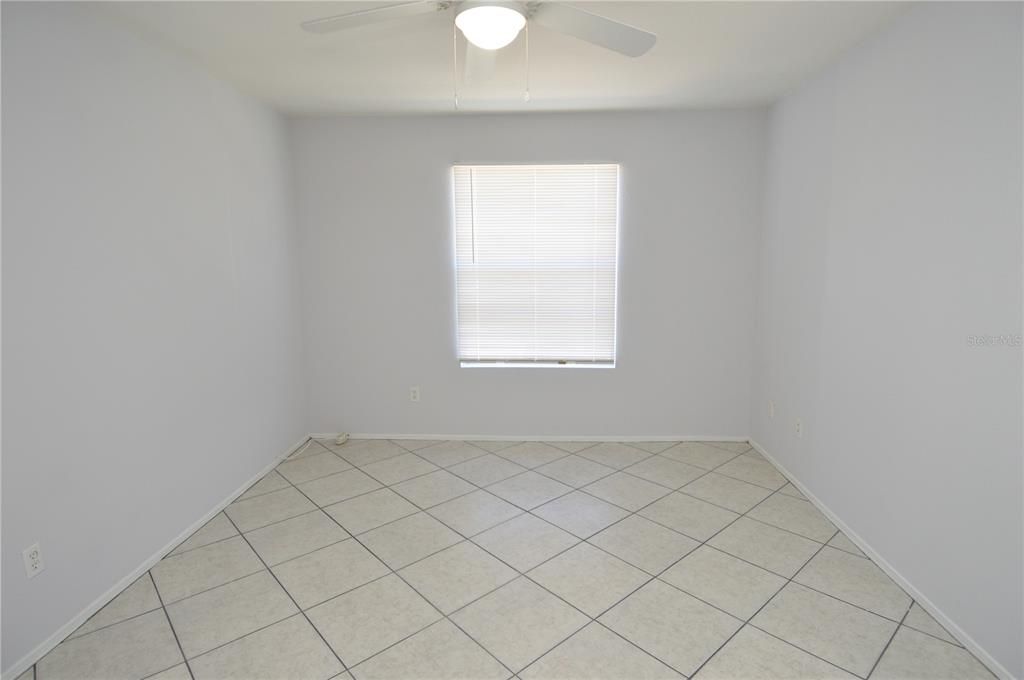 Active With Contract: $119,000 (1 beds, 1 baths, 525 Square Feet)