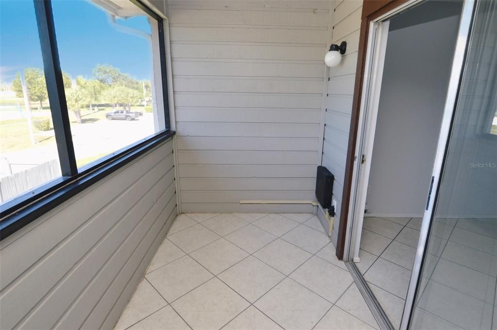 Active With Contract: $119,000 (1 beds, 1 baths, 525 Square Feet)