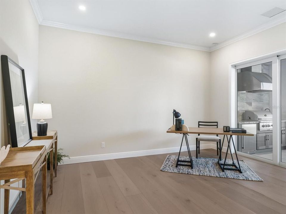 Под контрактом: $3,870,000 (4 спален, 4 ванн, 3461 Квадратных фут)