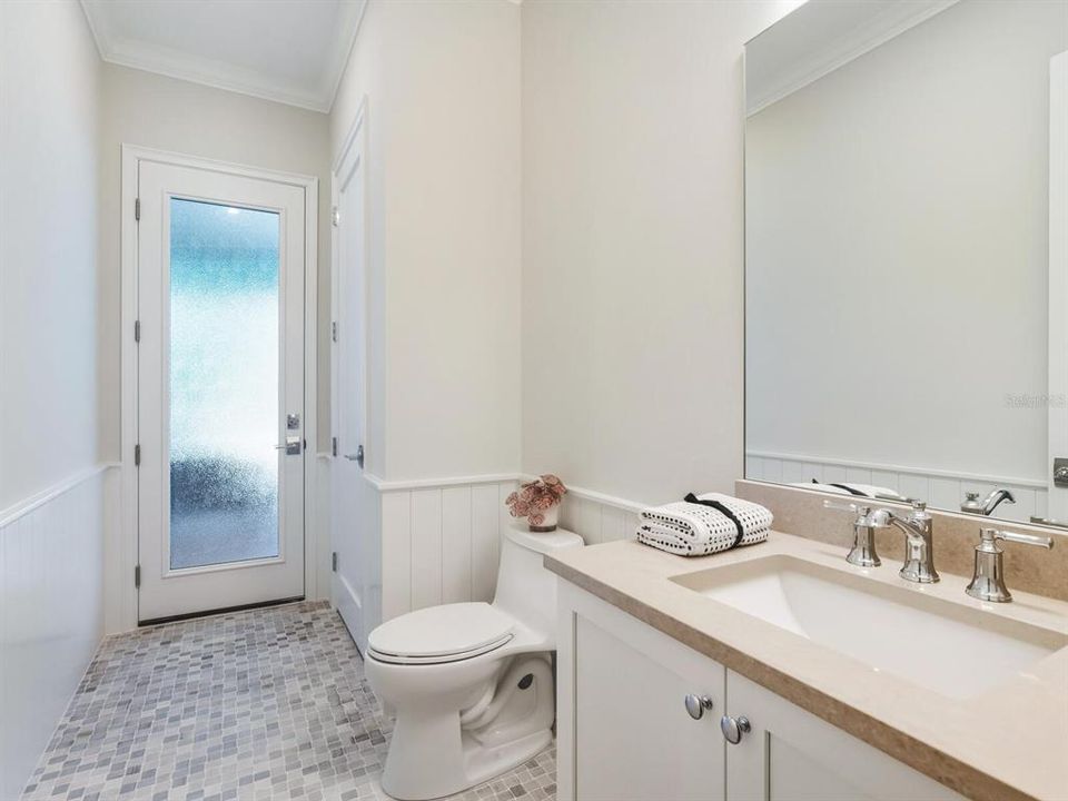 Под контрактом: $3,870,000 (4 спален, 4 ванн, 3461 Квадратных фут)