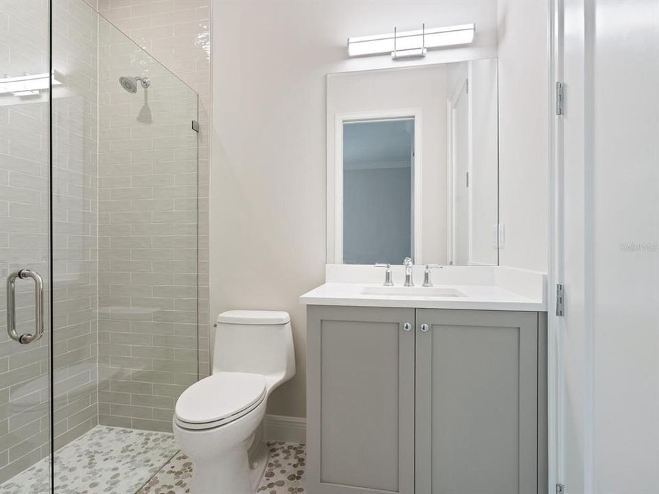 Под контрактом: $3,870,000 (4 спален, 4 ванн, 3461 Квадратных фут)