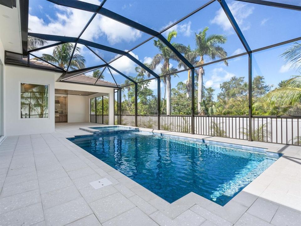 Под контрактом: $3,870,000 (4 спален, 4 ванн, 3461 Квадратных фут)