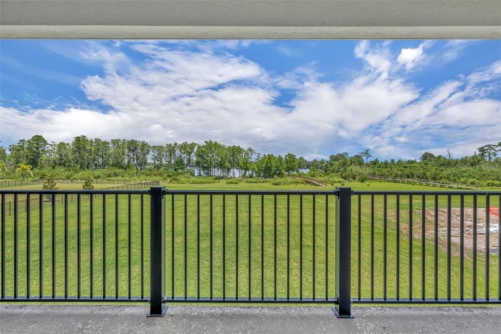 For Sale: $1,275,000 (6 beds, 5 baths, 4931 Square Feet)