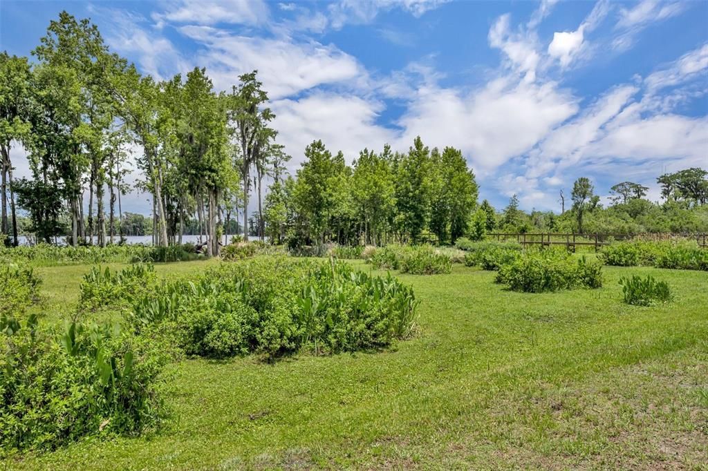 For Sale: $1,275,000 (6 beds, 5 baths, 4931 Square Feet)