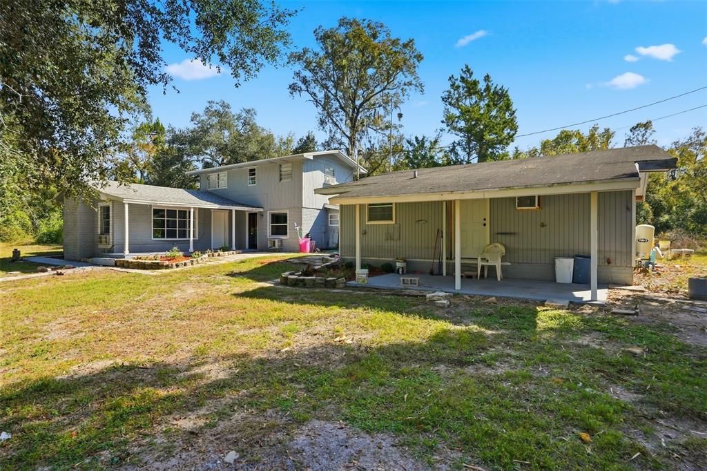 Active With Contract: $250,000 (3 beds, 2 baths, 2287 Square Feet)