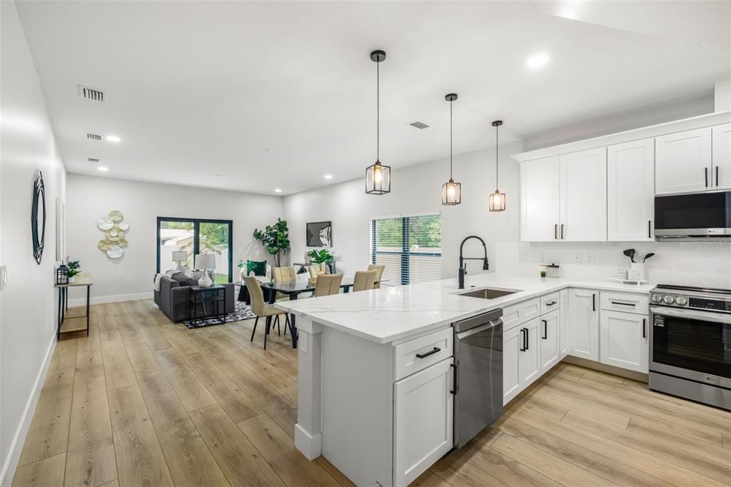 En Venta: $4,250,000 (18 camas, 0 baños, 13662 Pies cuadrados)