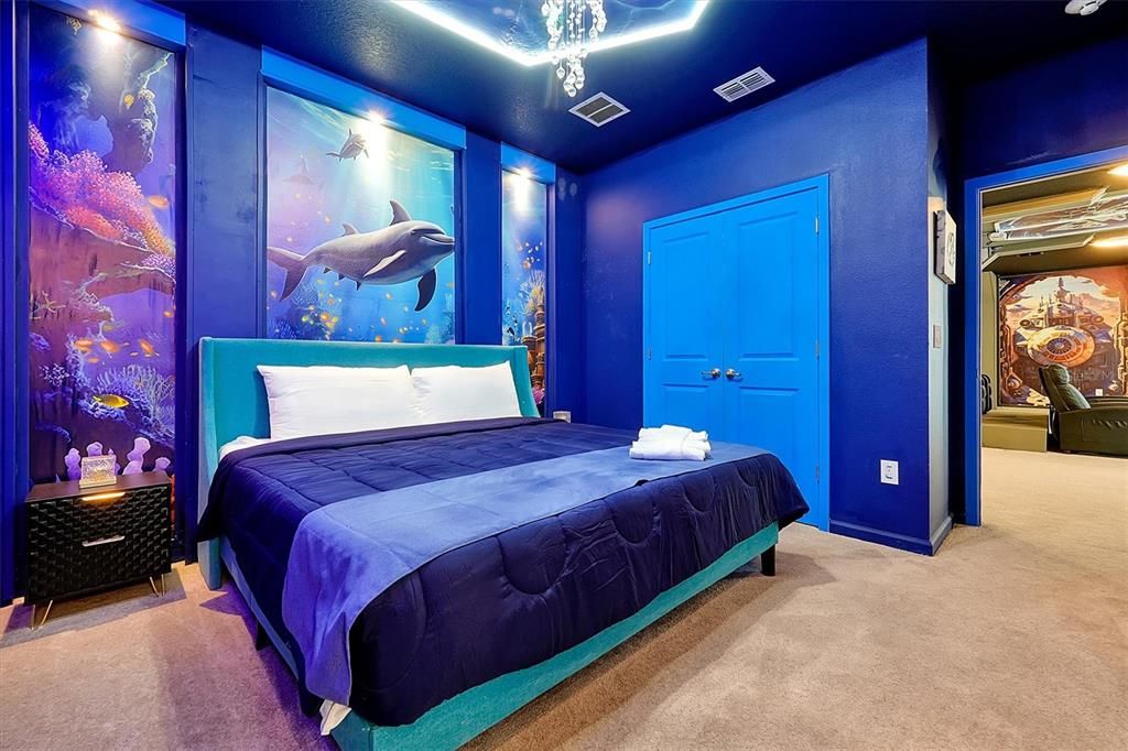 待售: $1,698,800 (15 贝兹, 15 浴室, 6249 平方英尺)