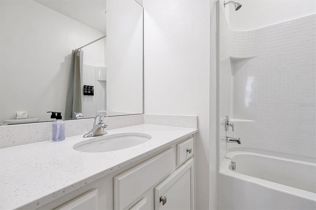 待售: $1,698,800 (15 贝兹, 15 浴室, 6249 平方英尺)