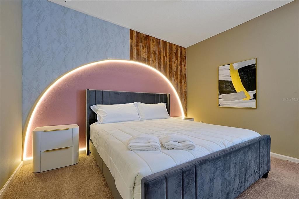 待售: $1,698,800 (15 贝兹, 15 浴室, 6249 平方英尺)