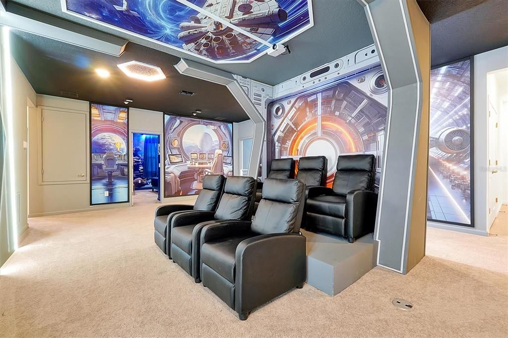 待售: $1,698,800 (15 贝兹, 15 浴室, 6249 平方英尺)