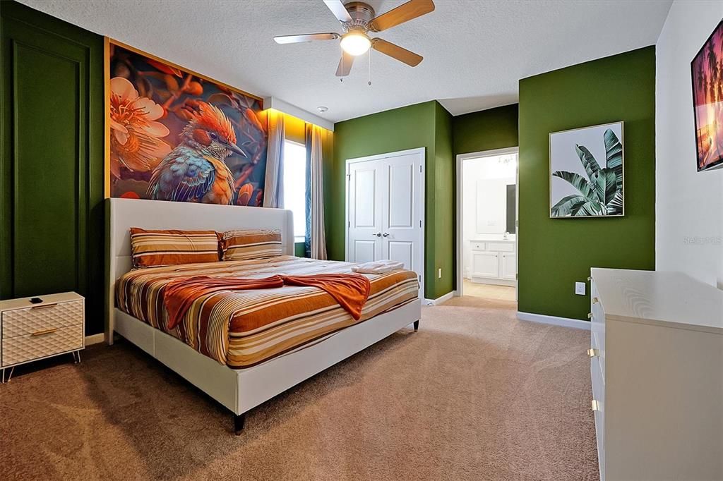 待售: $1,698,800 (15 贝兹, 15 浴室, 6249 平方英尺)