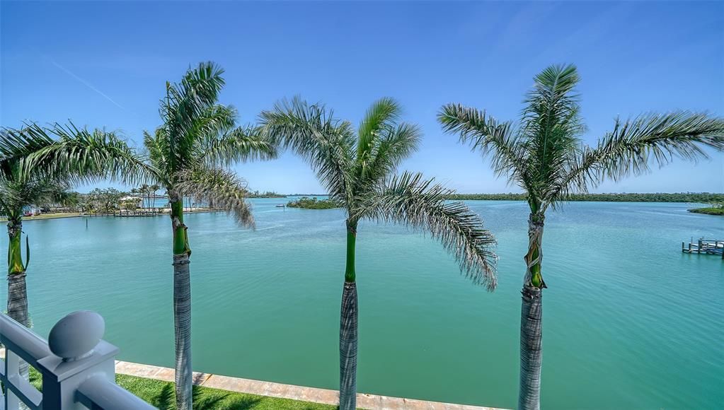 待售: $11,900,000 (5 贝兹, 5 浴室, 4591 平方英尺)