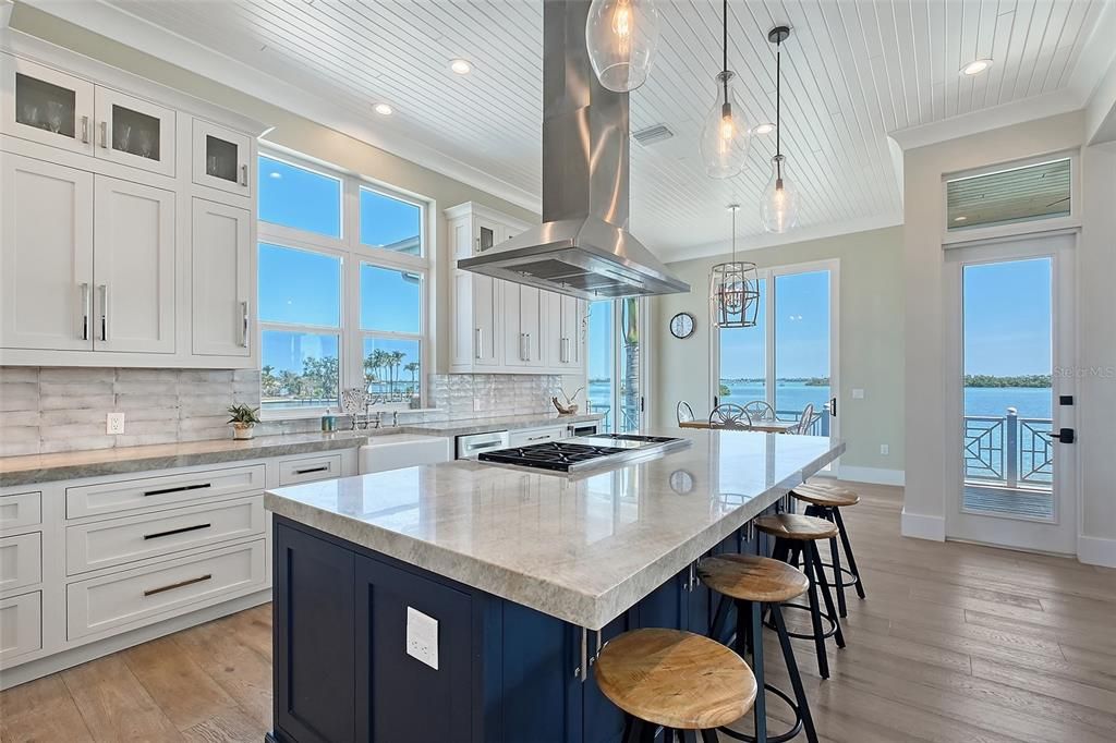 待售: $11,900,000 (5 贝兹, 5 浴室, 4591 平方英尺)