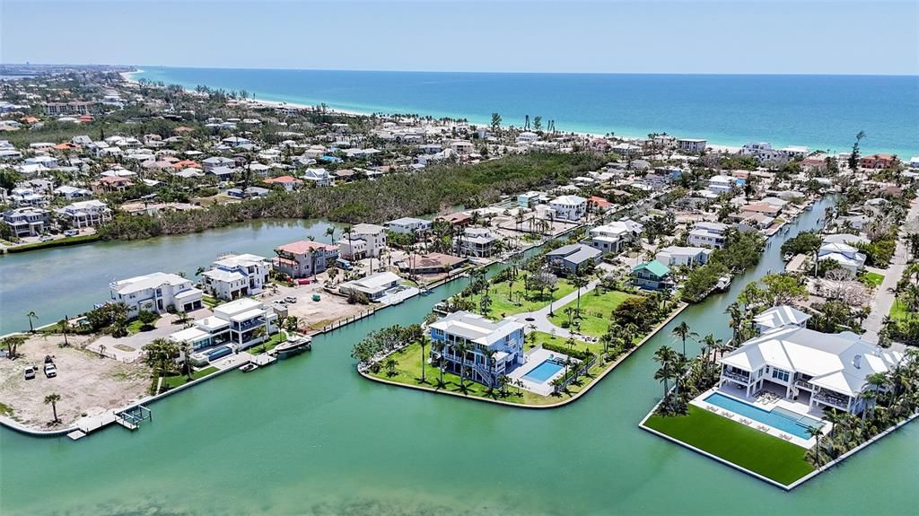 待售: $11,900,000 (5 贝兹, 5 浴室, 4591 平方英尺)