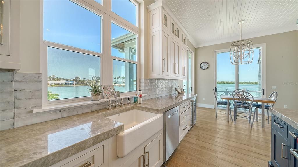 待售: $11,900,000 (5 贝兹, 5 浴室, 4591 平方英尺)