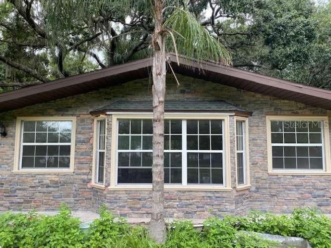 For Sale: $965,000 (6 beds, 2 baths, 3808 Square Feet)