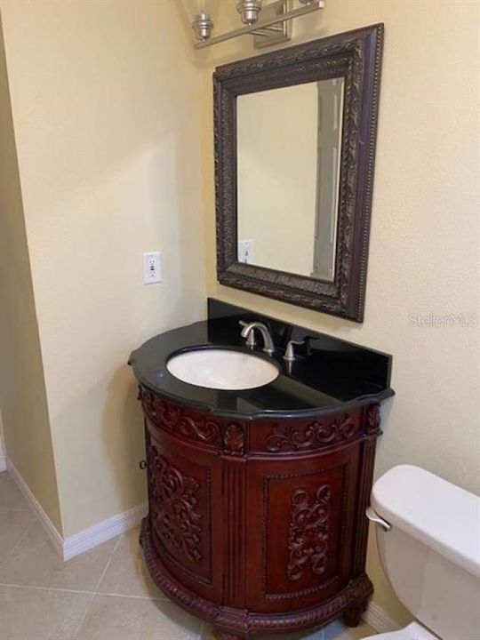 For Sale: $965,000 (6 beds, 2 baths, 3808 Square Feet)