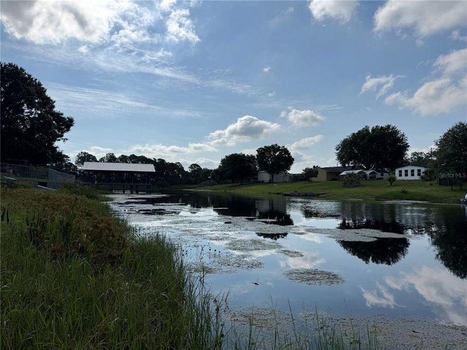 For Sale: $359,000 (3 beds, 3 baths, 1975 Square Feet)