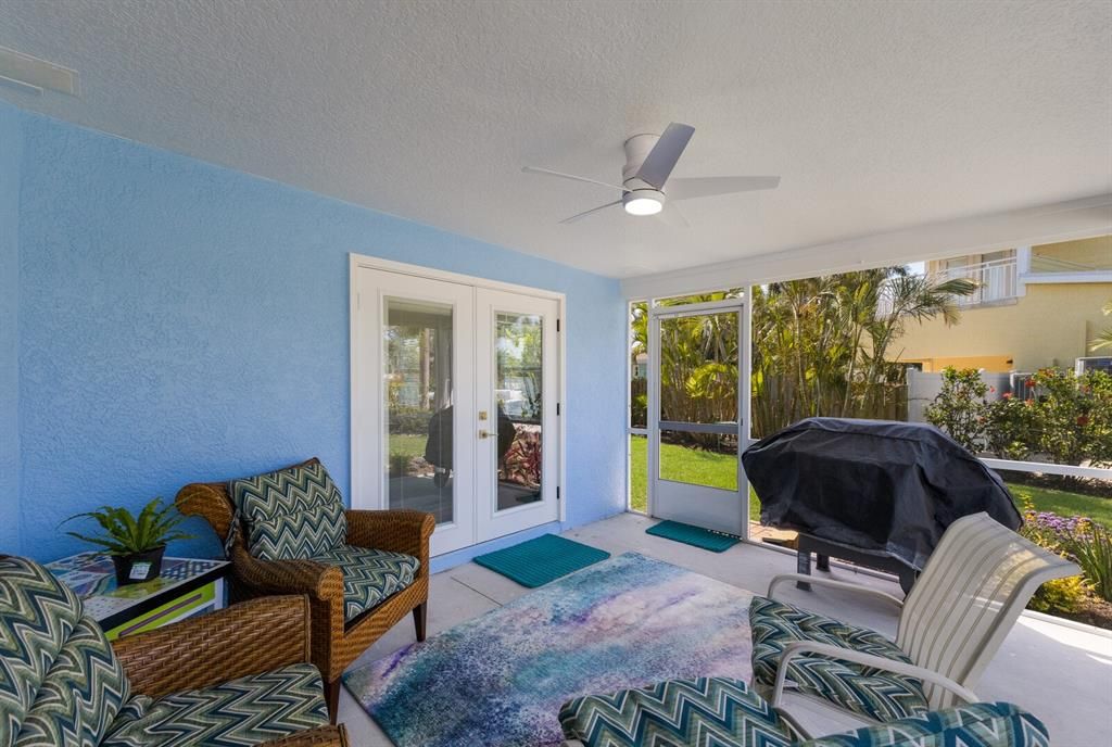 合同活跃: $997,000 (3 贝兹, 2 浴室, 1612 平方英尺)