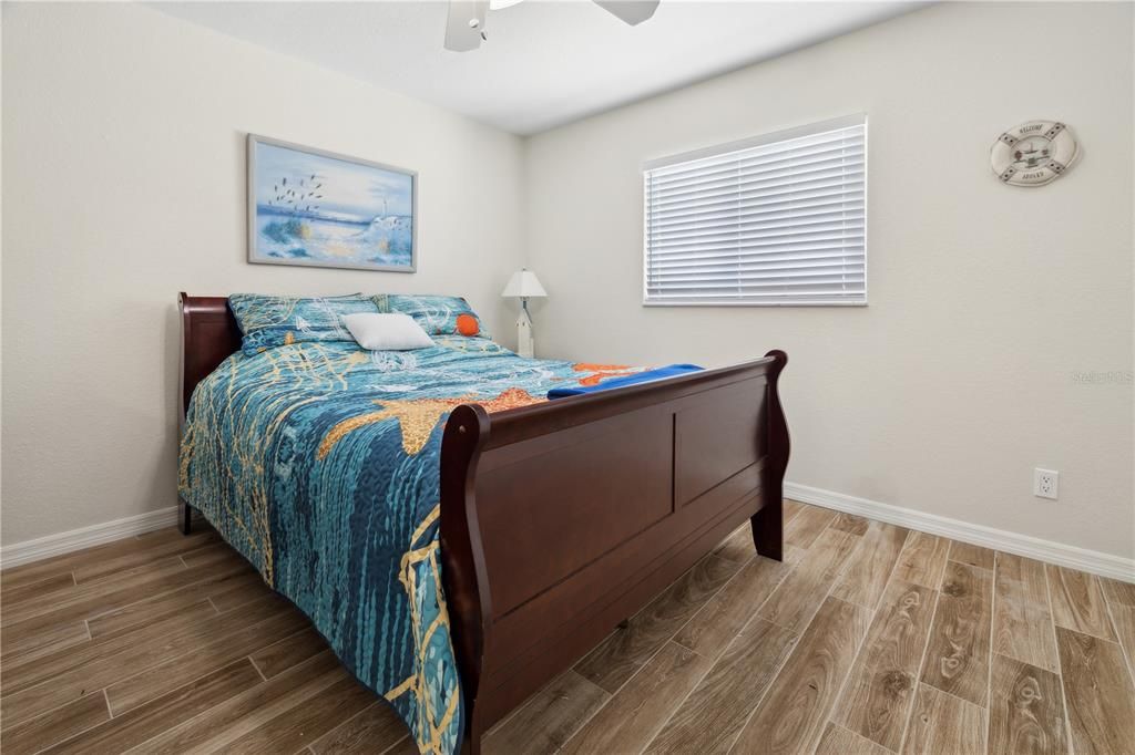 В аренду: $4,900 (2 спален, 2 ванн, 1348 Квадратных фут)