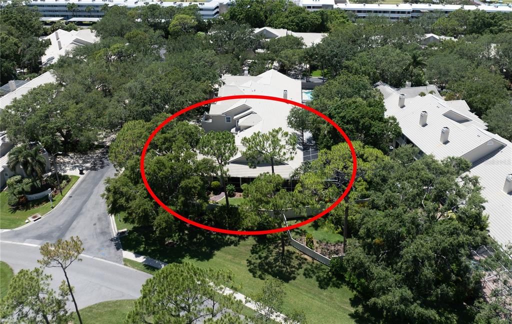 Под контрактом: $870,000 (3 спален, 3 ванн, 2085 Квадратных фут)