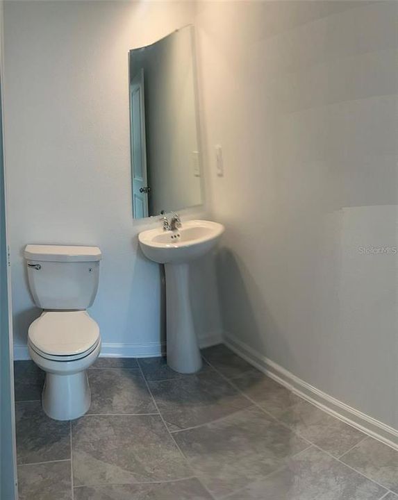 Под контрактом: $2,400 (3 спален, 2 ванн, 1797 Квадратных фут)