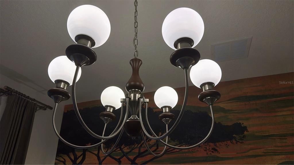 На продажу: $1,750,000 (15 спален, 15 ванн, 6374 Квадратных фут)