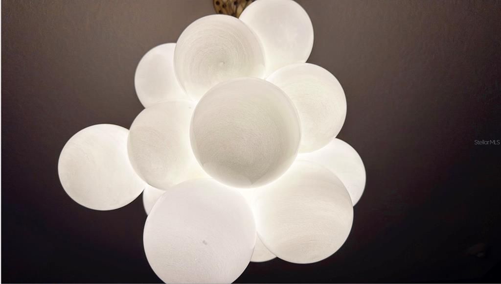 На продажу: $1,750,000 (15 спален, 15 ванн, 6374 Квадратных фут)