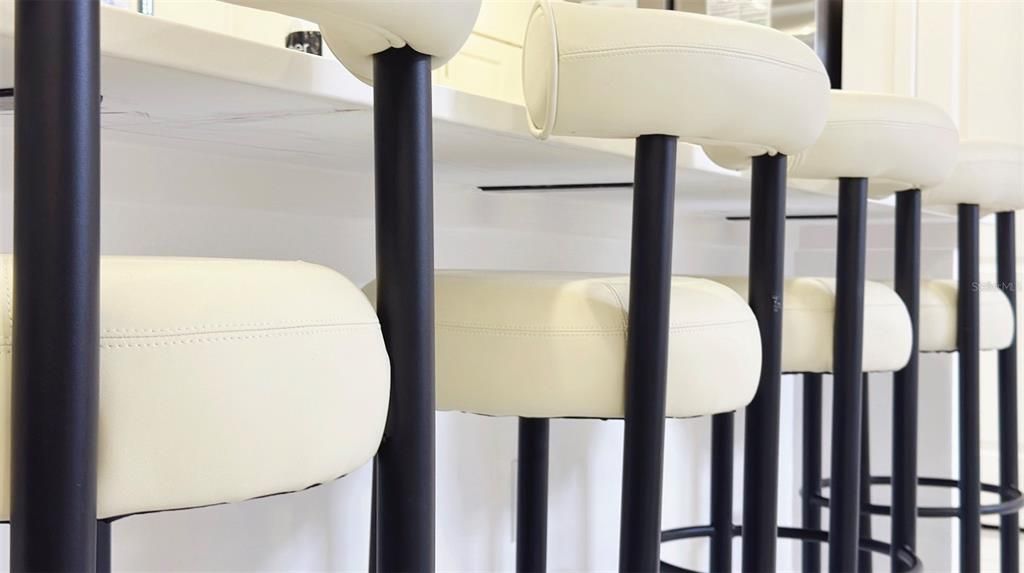 На продажу: $1,750,000 (15 спален, 15 ванн, 6374 Квадратных фут)