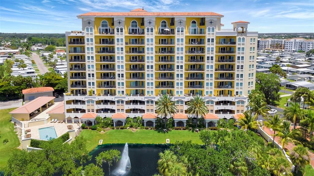 En Venta: $599,000 (3 camas, 2 baños, 2225 Pies cuadrados)