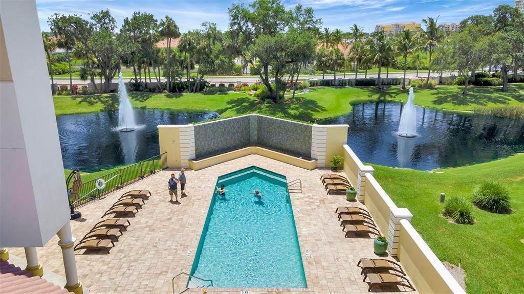 En Venta: $599,000 (3 camas, 2 baños, 2225 Pies cuadrados)