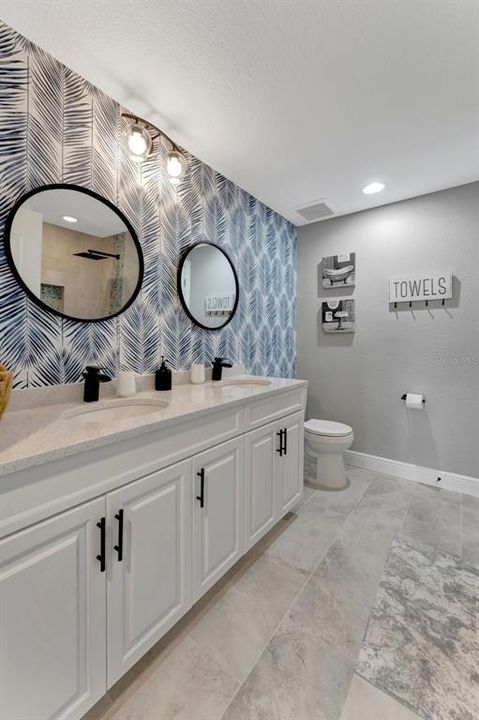 En Venta: $599,000 (3 camas, 2 baños, 2225 Pies cuadrados)