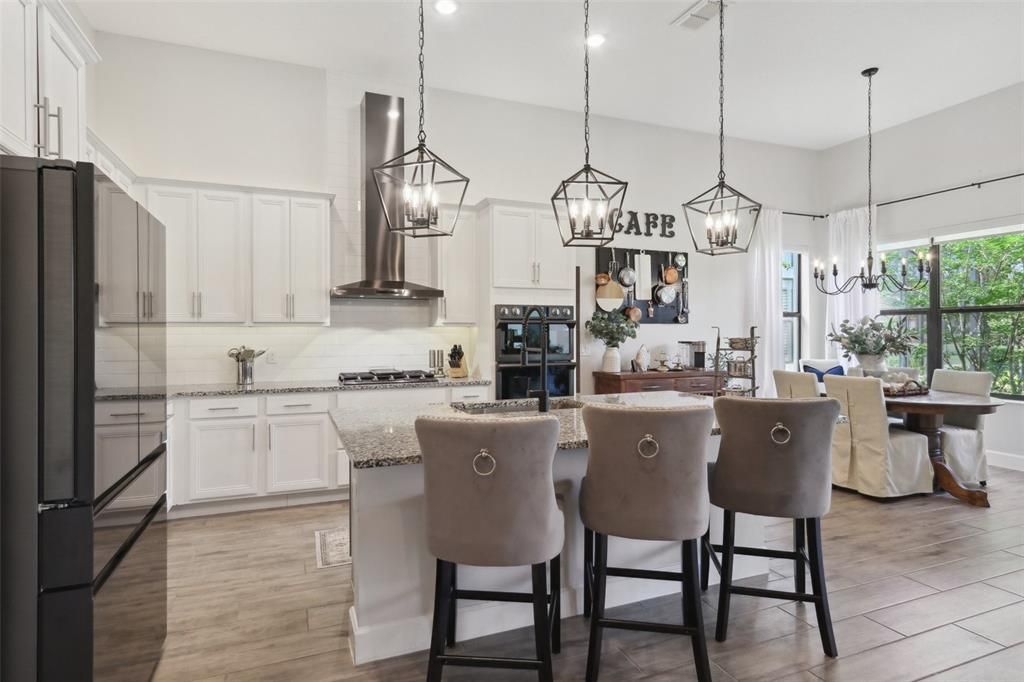 For Sale: $575,000 (3 beds, 2 baths, 1971 Square Feet)