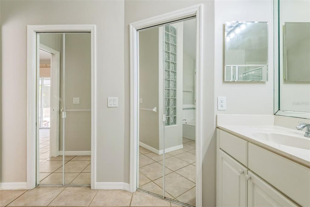 For Sale: $449,900 (3 beds, 2 baths, 1820 Square Feet)