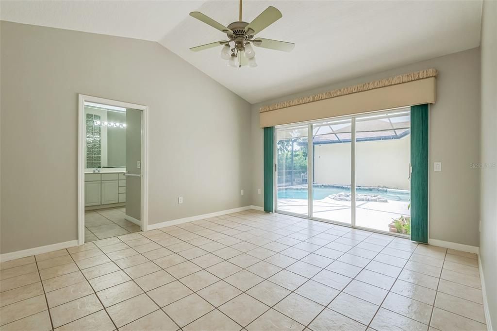 For Sale: $449,900 (3 beds, 2 baths, 1820 Square Feet)