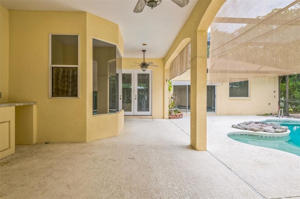 For Sale: $449,900 (3 beds, 2 baths, 1820 Square Feet)