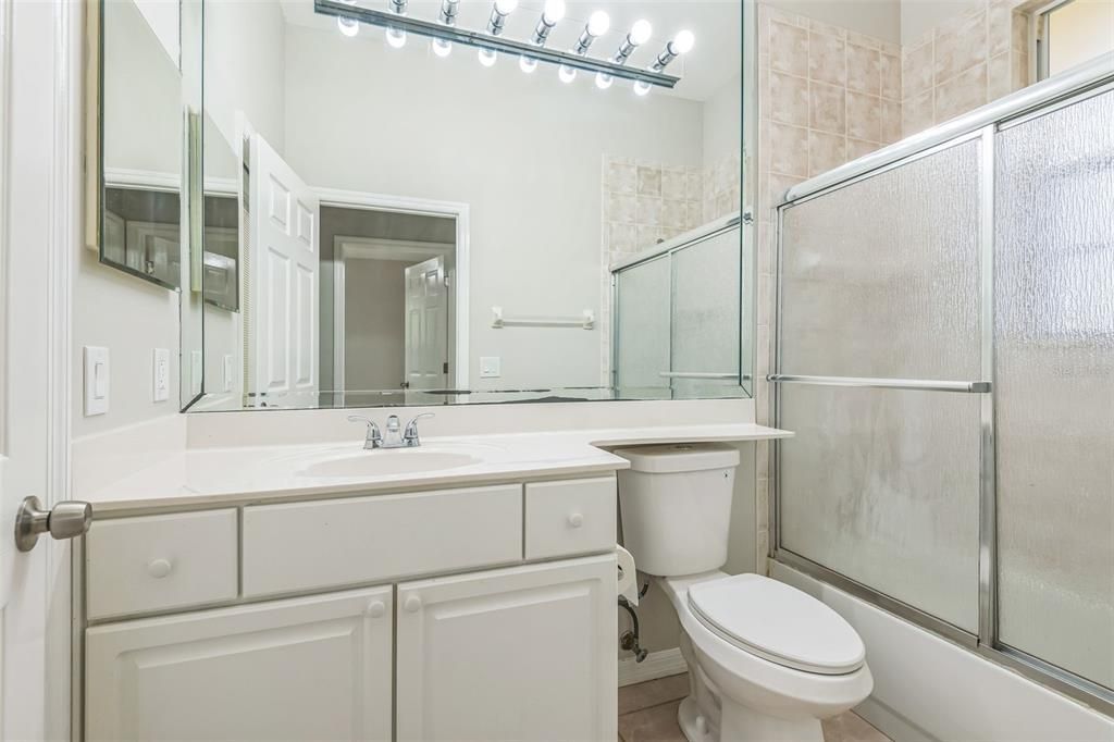 For Sale: $449,900 (3 beds, 2 baths, 1820 Square Feet)