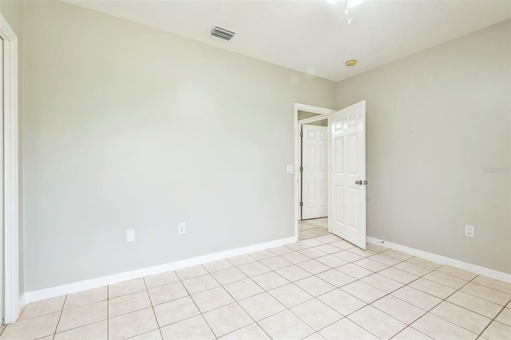 For Sale: $449,900 (3 beds, 2 baths, 1820 Square Feet)