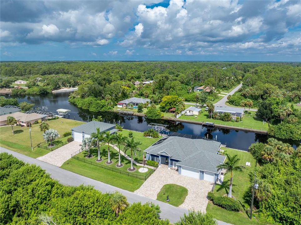 For Sale: $1,640,000 (3 beds, 3 baths, 2454 Square Feet)