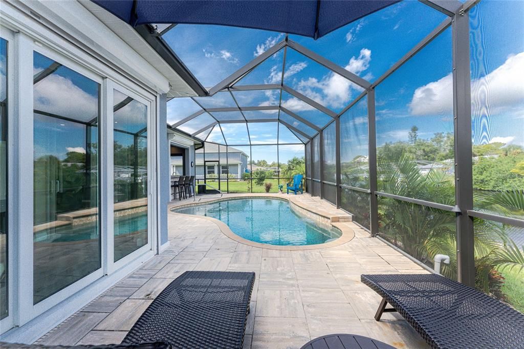 For Sale: $1,640,000 (3 beds, 3 baths, 2454 Square Feet)