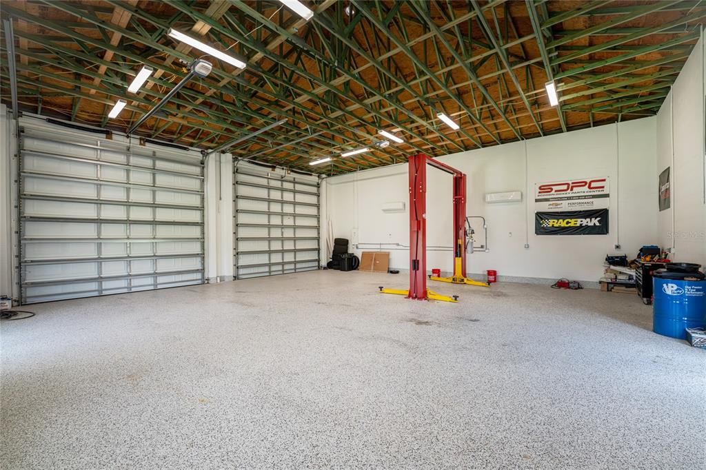 For Sale: $1,640,000 (3 beds, 3 baths, 2454 Square Feet)