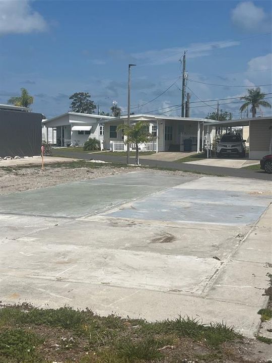 Недавно продано: $64,500 (0.09 acres)